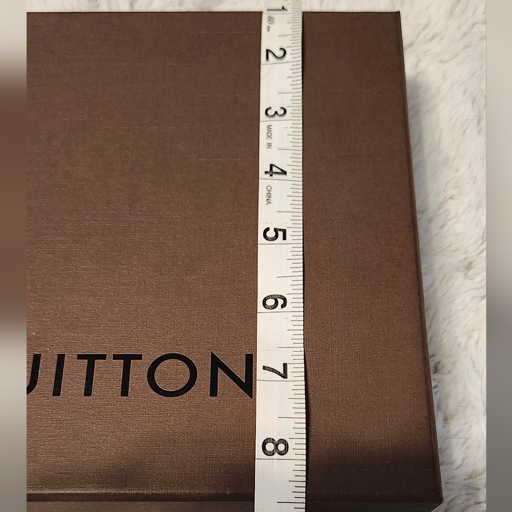 LV Authentic Box - Picture 4 of 15